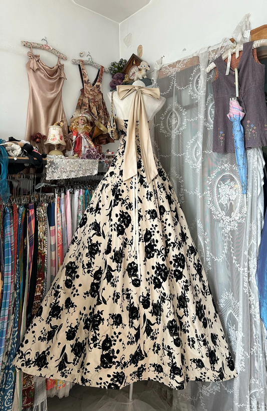 Vintage Rose Halter Neck Fitted Waist Elegant A-Line Skirt Prom Dress, Evening Gown gh7200