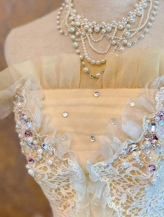girlhomeshops-Yellow-White Gradient Tulle Strapless Lace Rhinestone-Embellished Floor-Length Court-Style Gown gh6368