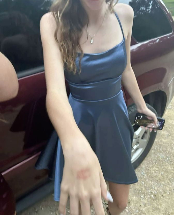 Minimalist Homecoming Dress A Line Navy Blue Spaghetti Straps Stain Back to School Outfits Short Birthday Party Dress P4935