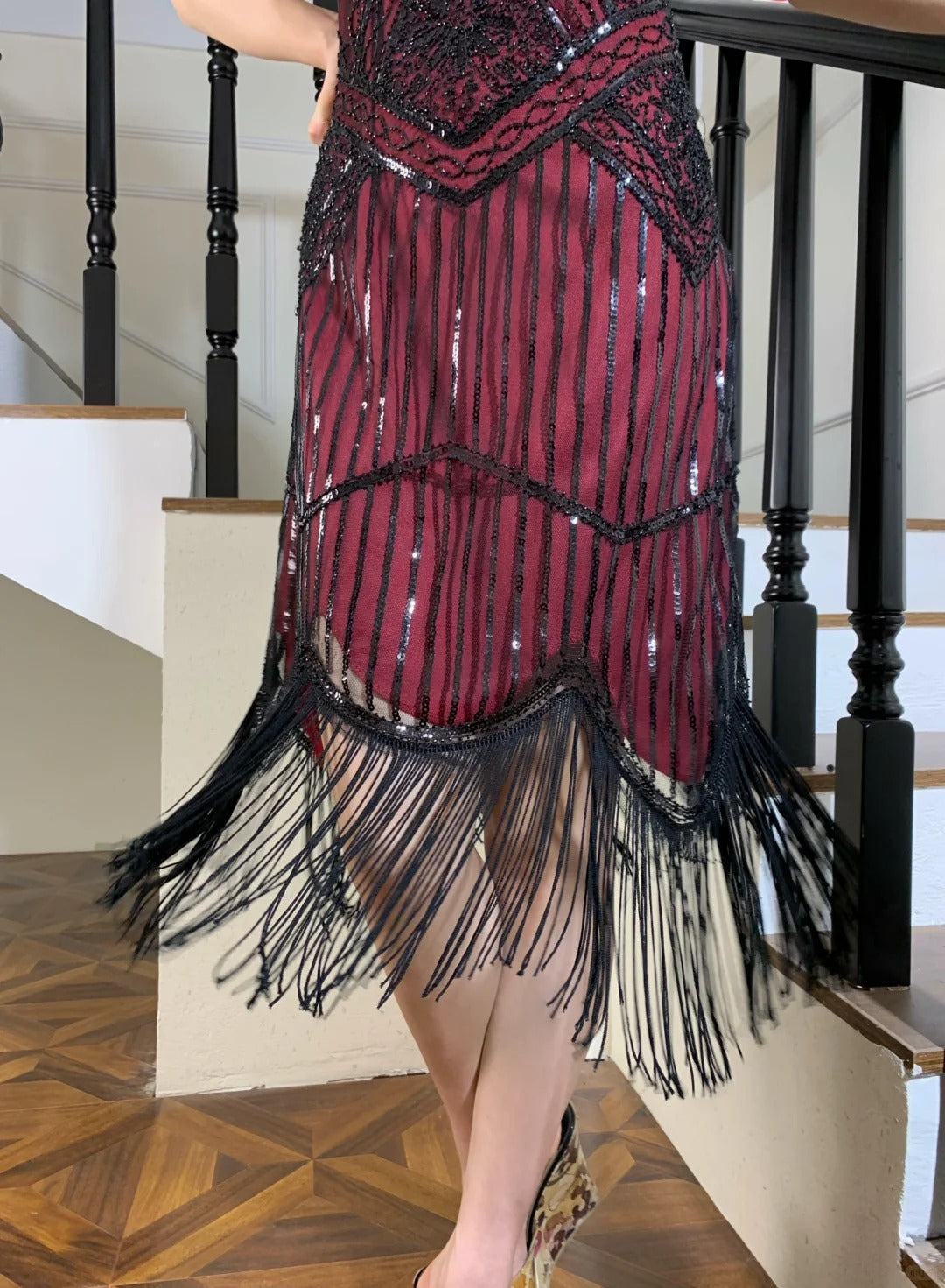 Vintage Burgundy V-Neck Sleeveless Beaded Sequin Tassel Tulle Prom Dress Evening Dress P4825
