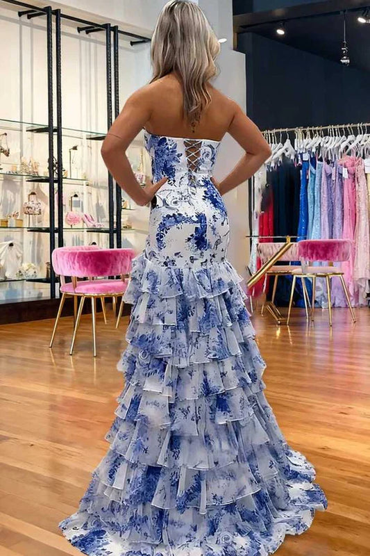 Chic A-Line Sleeveless Lace Up Party Prom Dress With Tiered Train