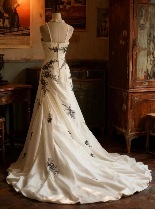 girlhomeshops-wedding dress Sleeveless White Embroidered tulle Train A - line dress, Retro Elegant Evening Dress gh5829
