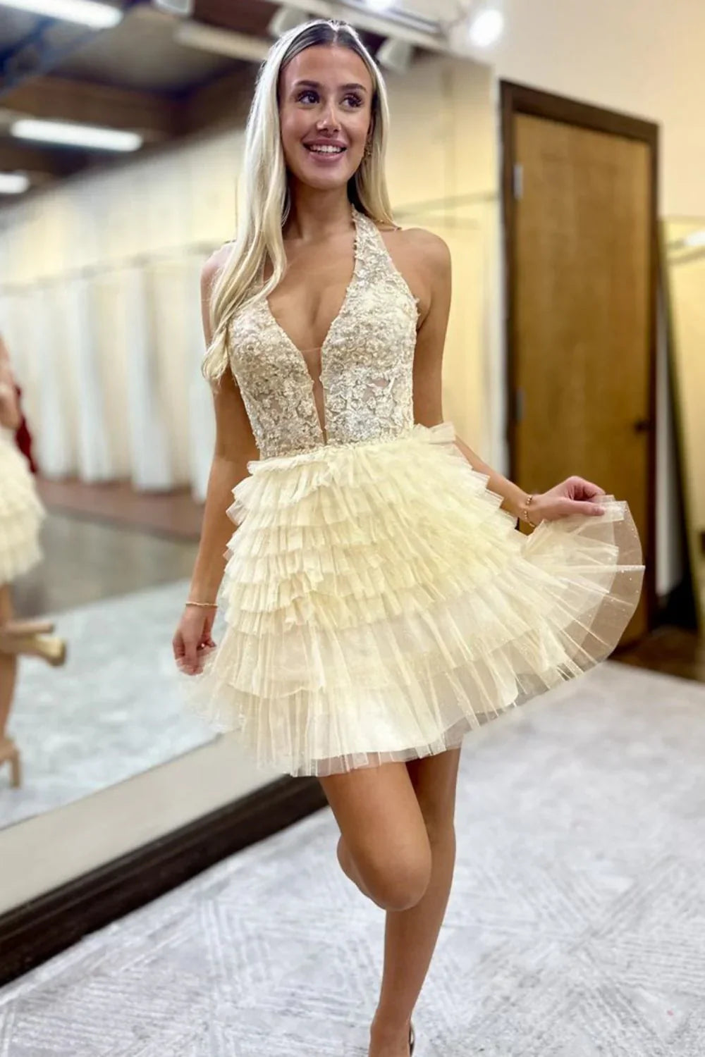 Modest A-Line V-Neck Halter Two Tone Homecoming Dress