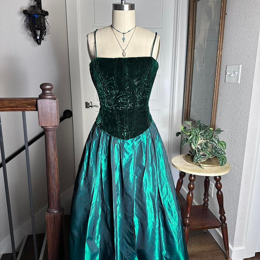 Dark Green Vintage Fashion Floral Swirl Pattern Corset Long Satin Velvet Corset Style Formal Prom Dress Evening Gown gh3687