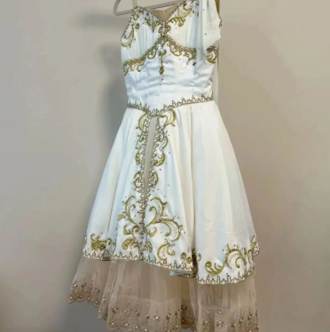 Girlhomeshops-White Beaded Short Vintage Floral Satin Homecoming Dress Birthday Party Dress gh5127