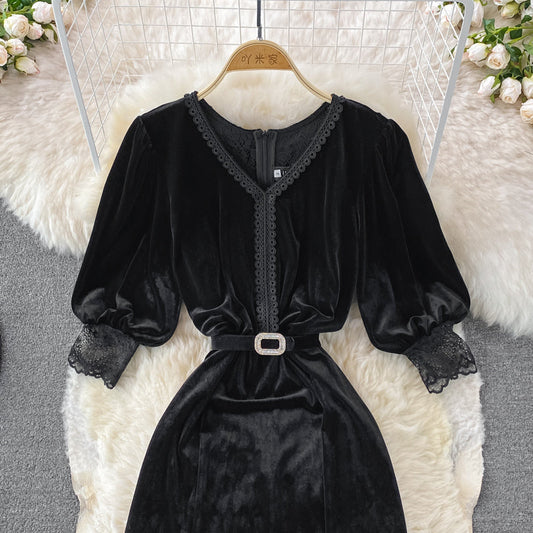 High end light luxury temperament shows thin V-neck golden velvet dress 3125