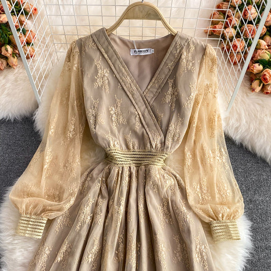 Lace mesh embroidery V-neck dress 2989