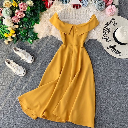 Line neck backless dress 2924