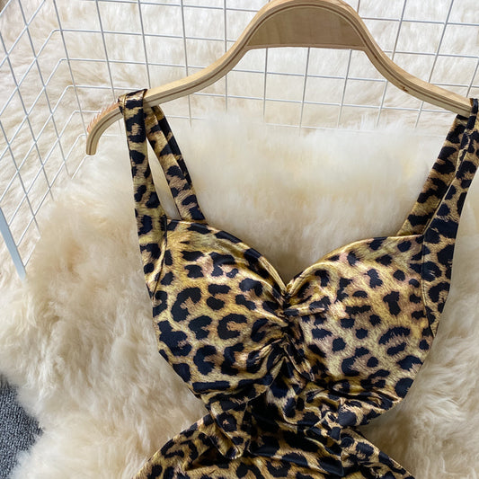 Leopard pleated waist slim split buttock dress 2757