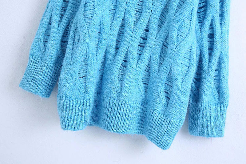 Long sweater with hole decoration 7507