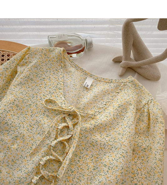 Korean version thin, sweet and gentle small broken flower top 6363