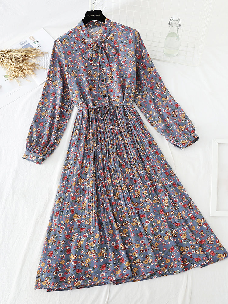 The floral dress is slim and slim 4790