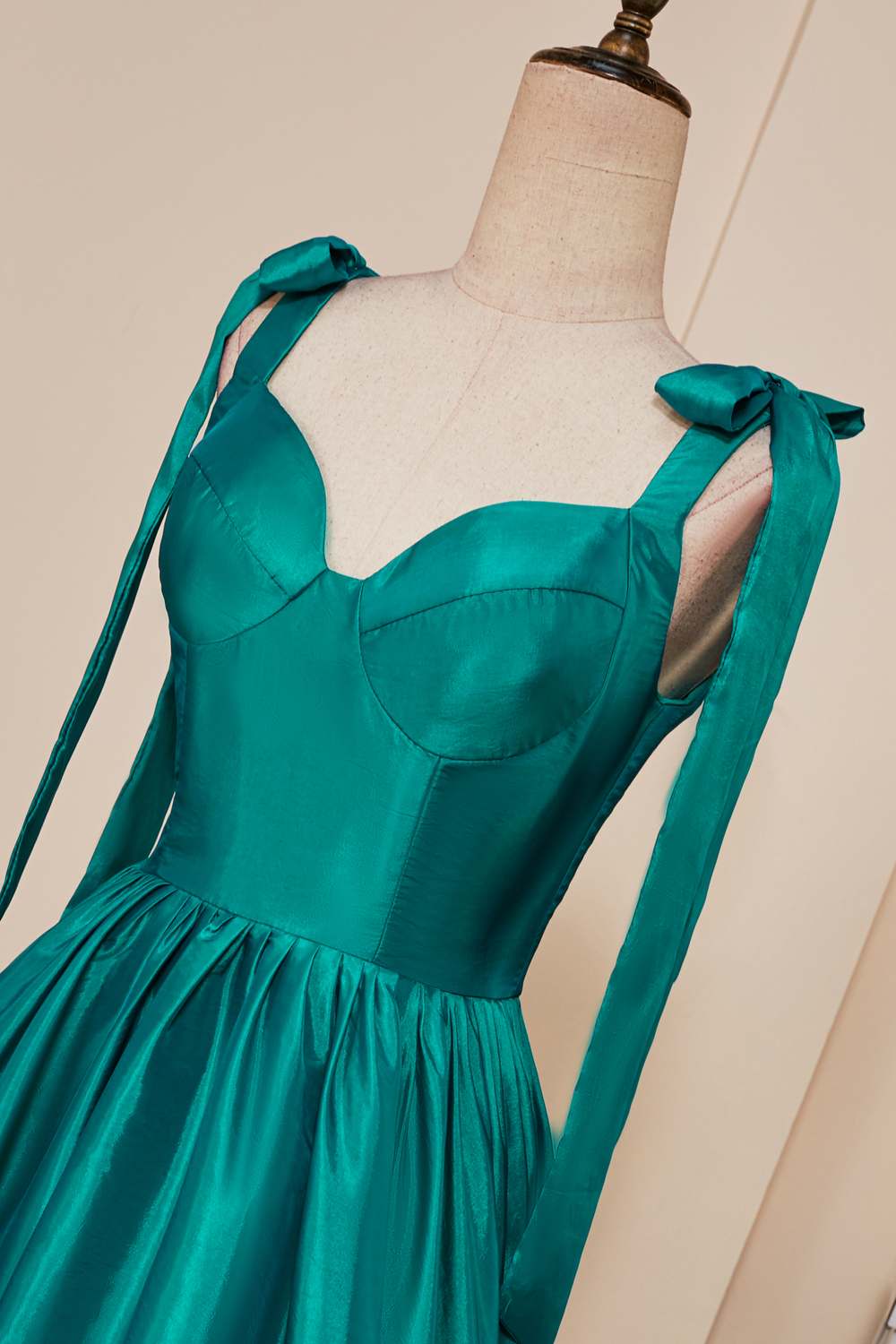 Rose Pink A-line Bow Tie Straps Ruffled Satin Homecoming Dress