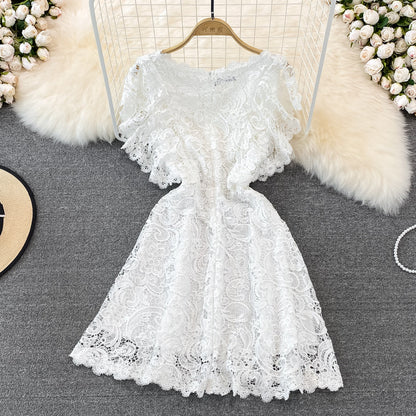 V-neck waistband shows thin, flying sleeve A-line lace dress  11200