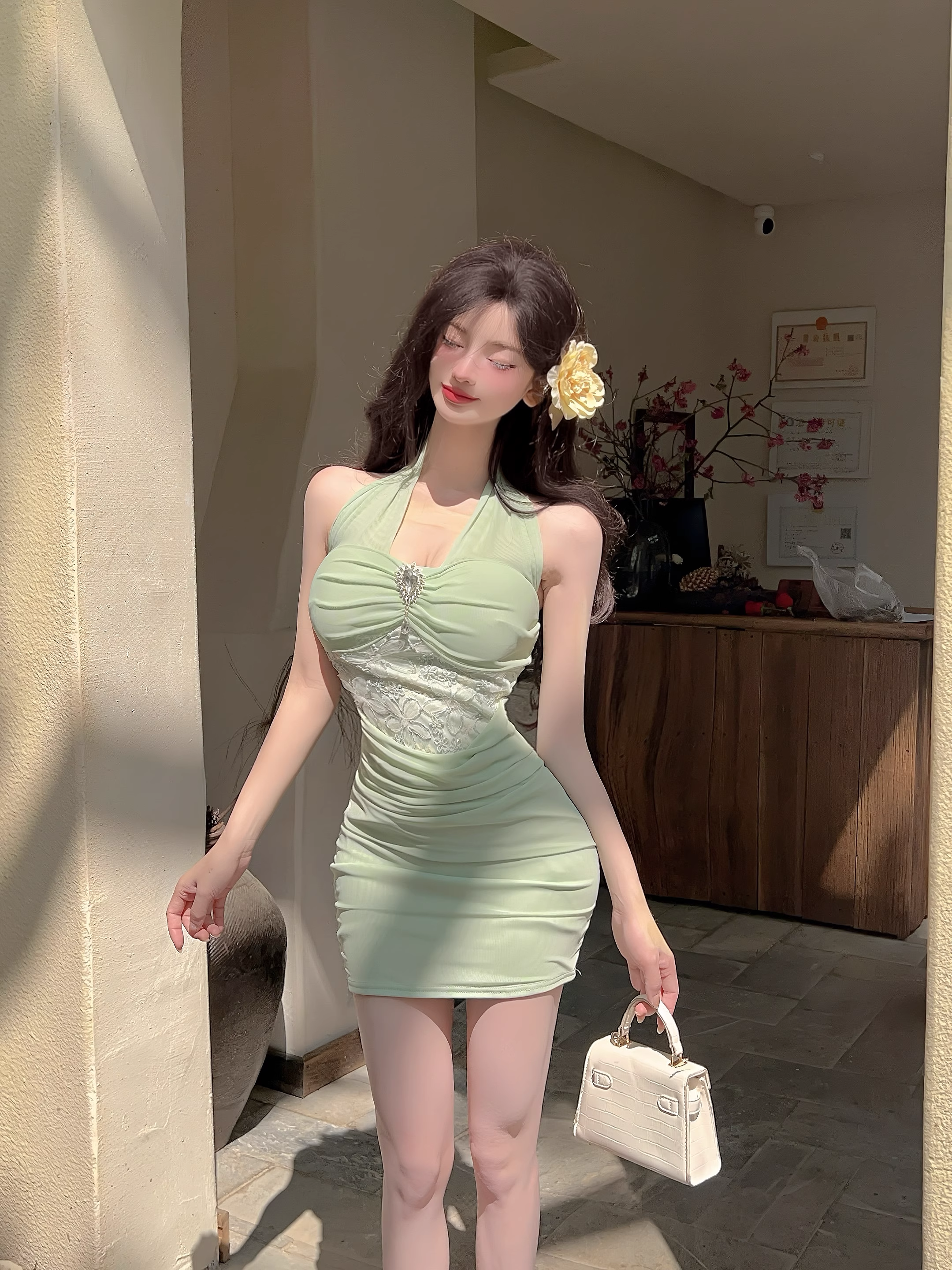 New Style Light Green Appliqued Tight Design A-line Halter Homecoming Dress TP3704