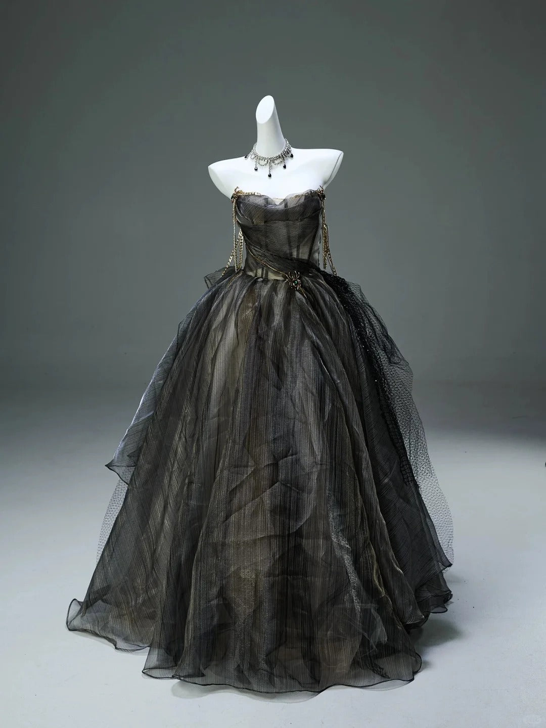 Black Gorgeous Exquisite Gold Beads Stylish Elegant Long Tulle Floor Length Ball Gown Evening Gown Princess Graduation Gown Adult Ceremony Gown gh3844