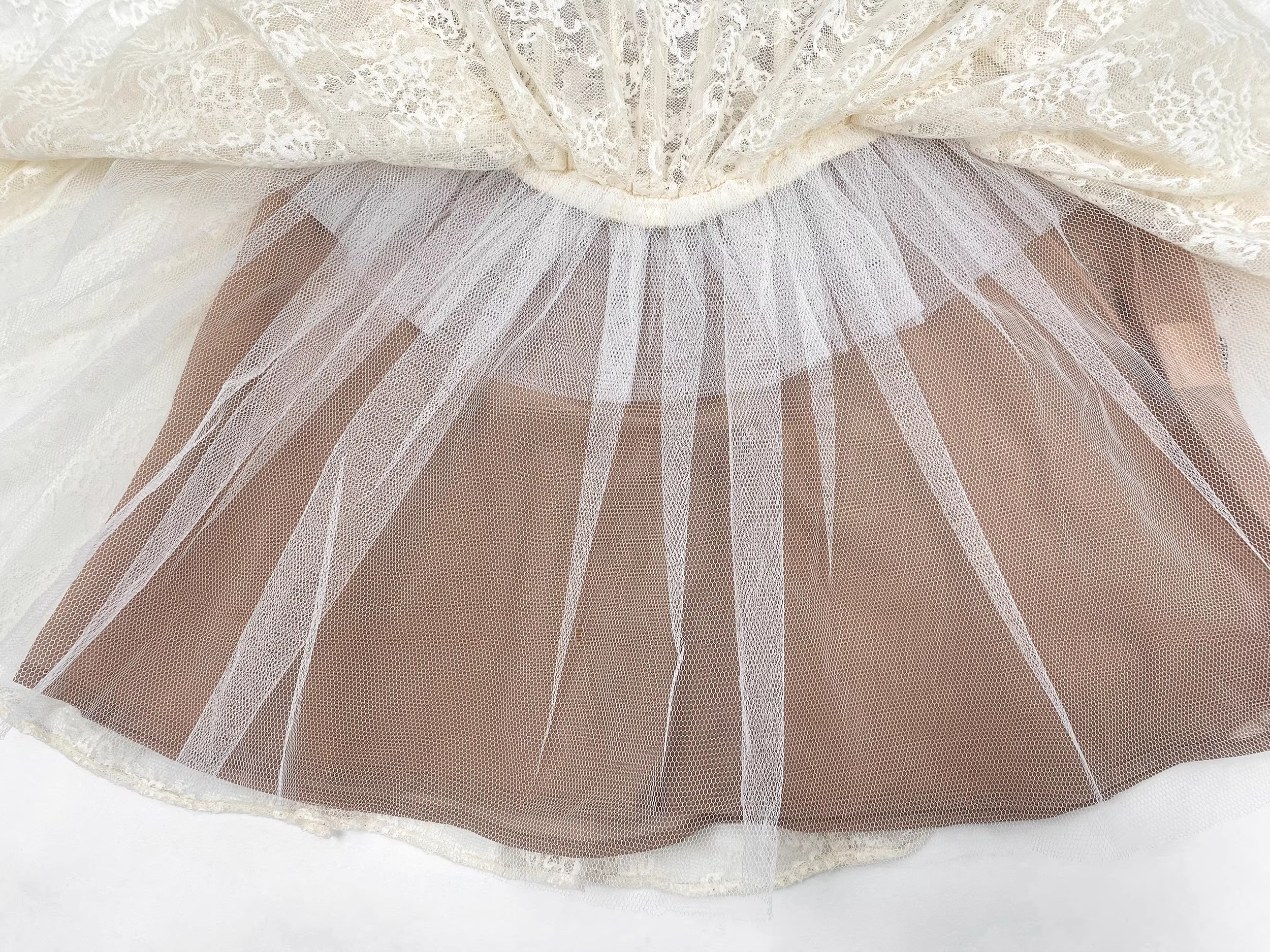 Vintage White Lace Embroidery Spaghetti Strap Design A-line Party Dress Homecoming Dress TP3857