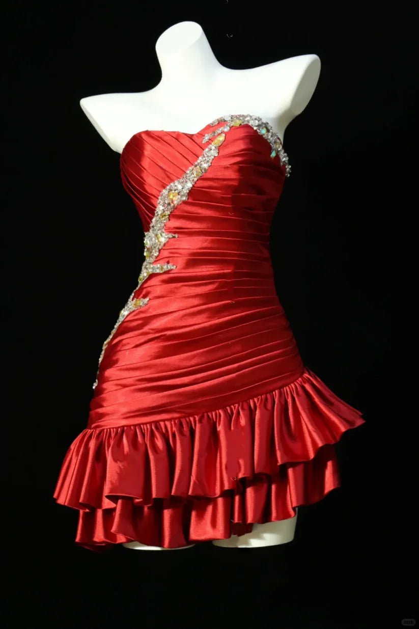 Vintage Red Strapless Sweetheart Design Sheath Satin Party Dress Homecoming Dress TP4090