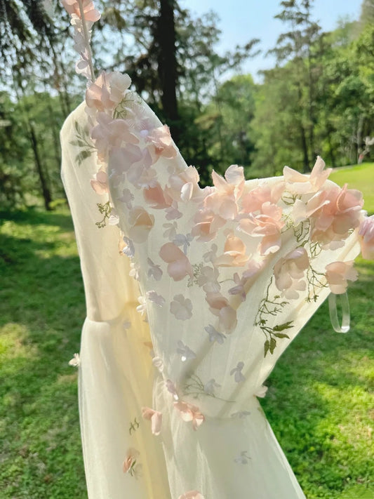 girlhomeshops- Vintage Pink-White 3D Floral Gradient Tulle Spaghetti Strap Forest-Style Evening Gown gh6039