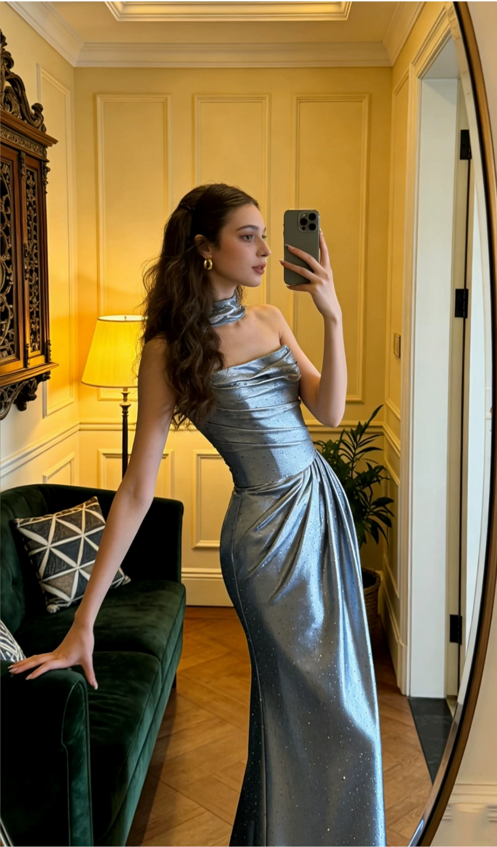Vintage Sparkling Mermaid Halter-Neck Satin Ruched Prom Dress TP5879
