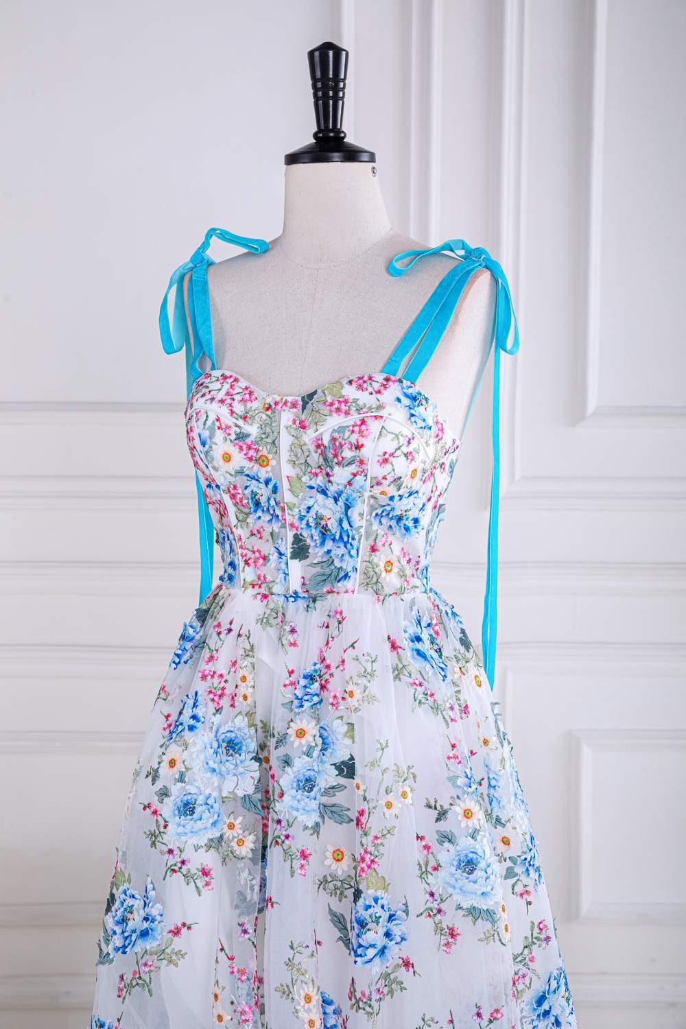 Blue and White Bow Tie Straps Floral Tea-Length Prom Dress