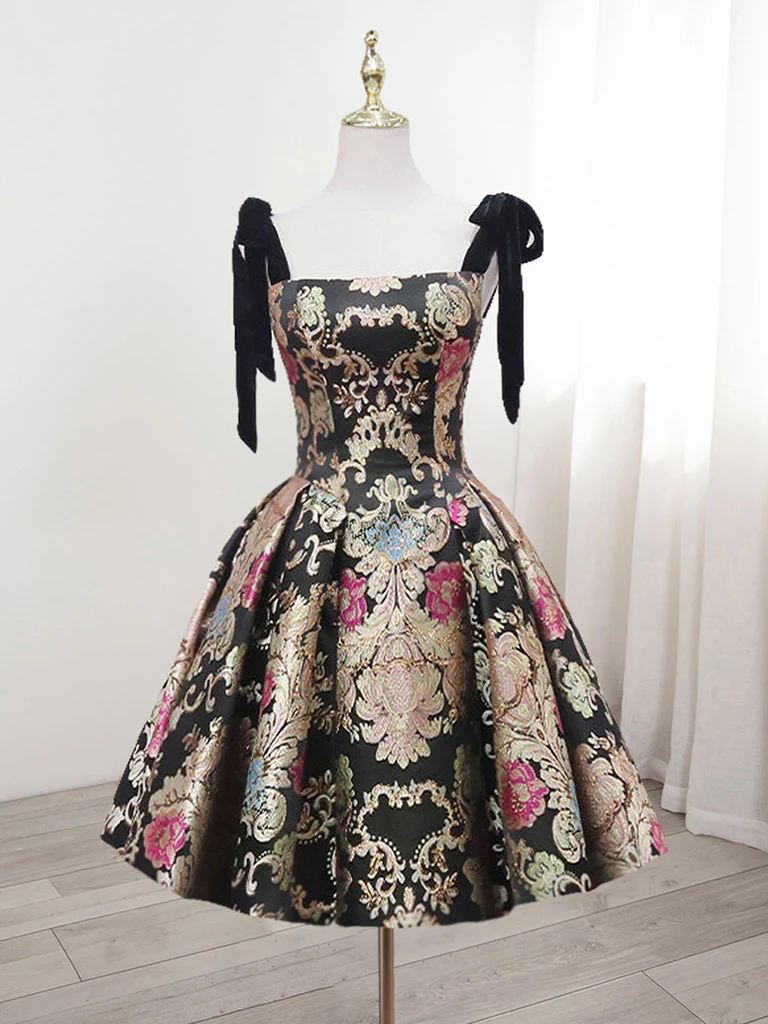 Vintage Floral Applique Spaghetti Strap Design A-line Satin Party Dress Homecoming Dress TP4074
