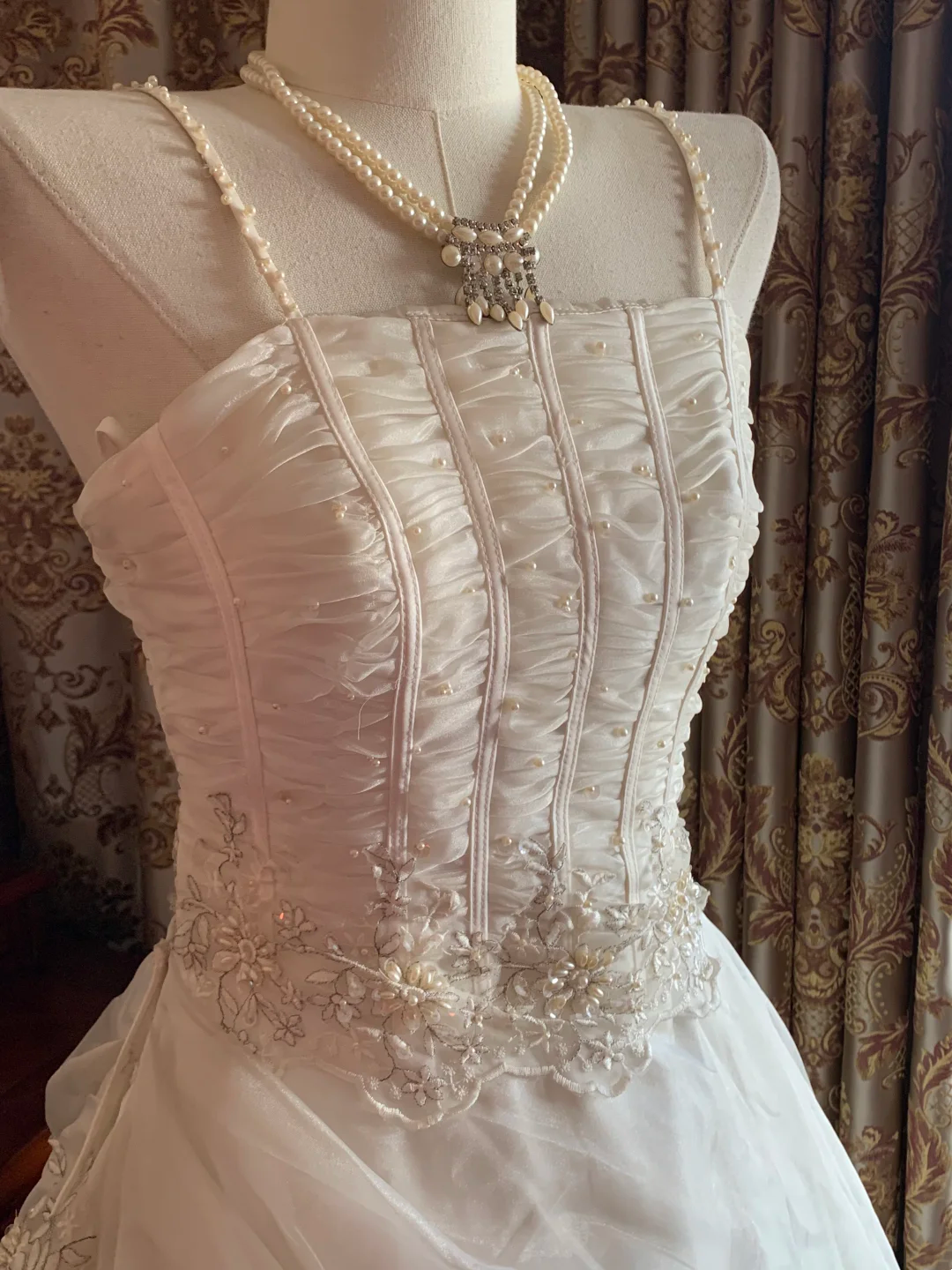 White Spaghetti Strap Waist-Cinched Voluminous Skirt Prom Dress, Evening Ball Gown, Birthday Party Gown gh7283