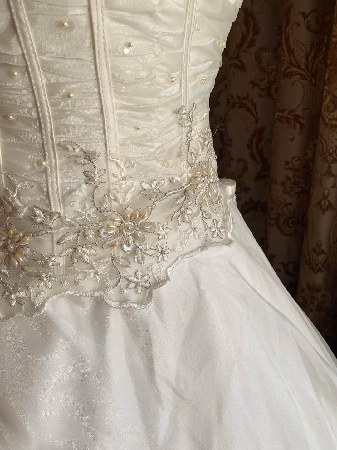 White Spaghetti Strap Waist-Cinched Voluminous Skirt Prom Dress, Evening Ball Gown, Birthday Party Gown gh7283