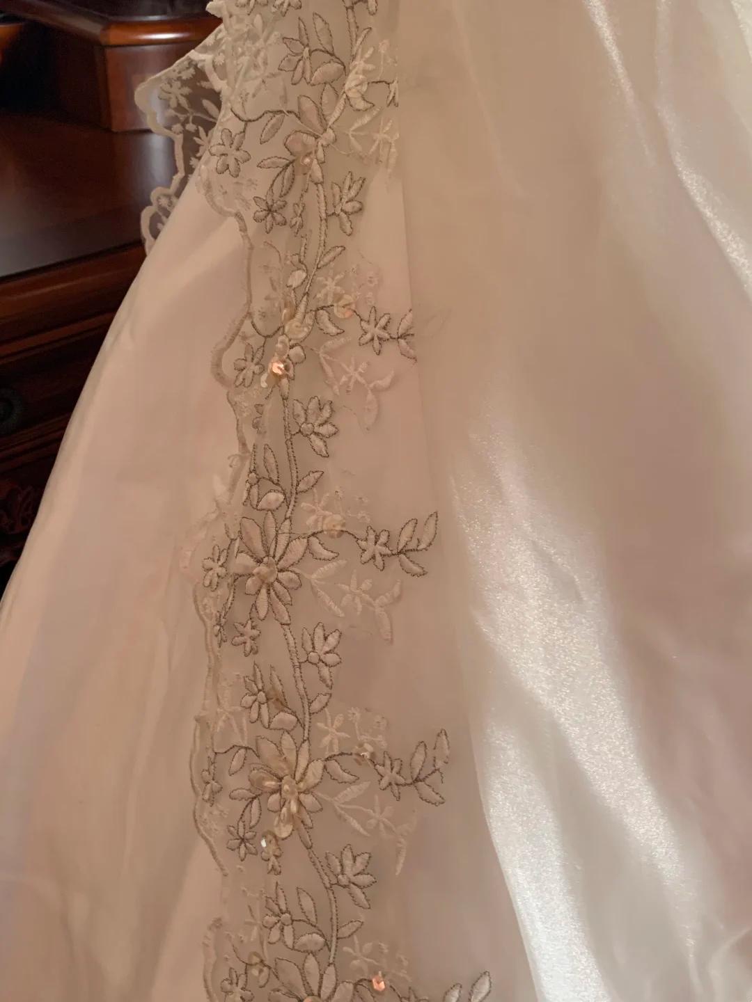 White Spaghetti Strap Waist-Cinched Voluminous Skirt Prom Dress, Evening Ball Gown, Birthday Party Gown gh7283