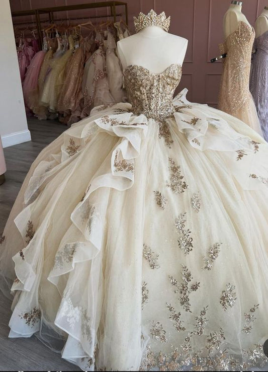 Elegant Shiny Sweetheart Beaded Applique Sweet 16 Quinceanera A-Line Prom Dress Birthday Dress Evening Dress Ball Gown TP4526