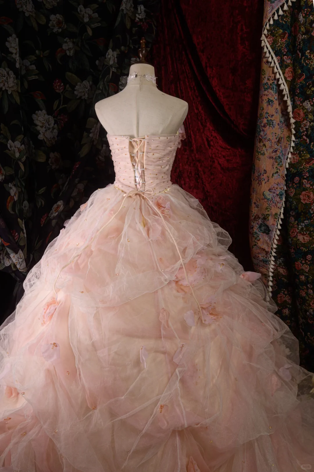 Vintage Pink Strapless Tulle Ball Gown Floral Embellishments A-Line Layered Quinceañera Formal Dress TP5115