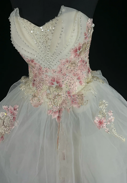 White Strapless Waist-Cinched Gown with Pink Embroidery, Cute Princess Style for Birthday Parties gh7166