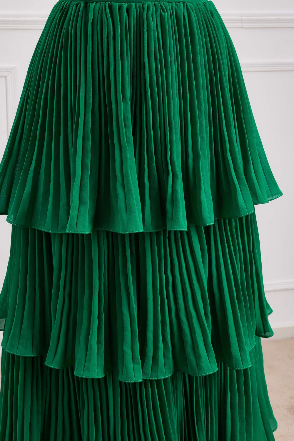 Hunter Green Strapless A-line Layers Long Prom Dress