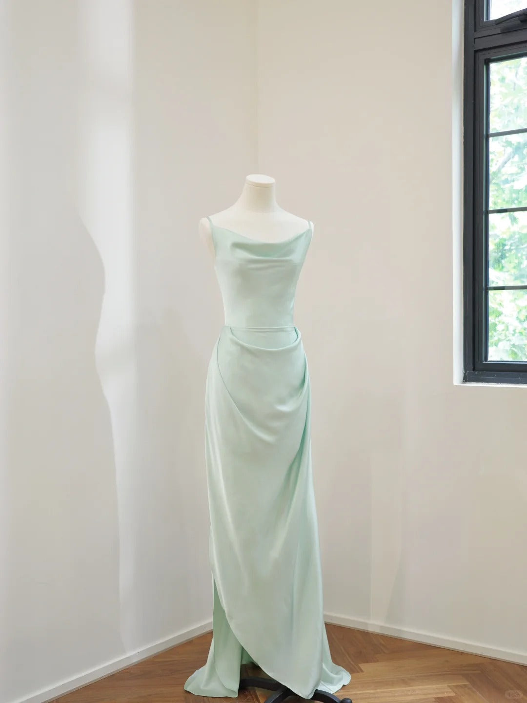 Girlhomeshops-Mint Green Simple Fashion Spaghetti Strap Long Satin Ball Gown Evening Dress Party Dress Bridesmaid Dresses gh5056
