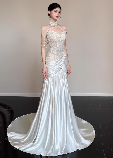 Elegant White Mermaid Halter Neck Lace Satin Train Wedding Dress P4450