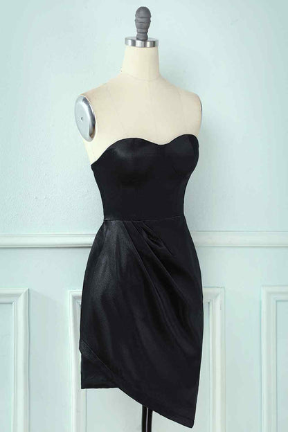Black Sheath Strapless Sweetheart Pleated Leather Mini Homecoming Dress