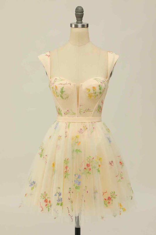 Champagne A-line Cap Sleeves Applique Mini Homecoming Dress