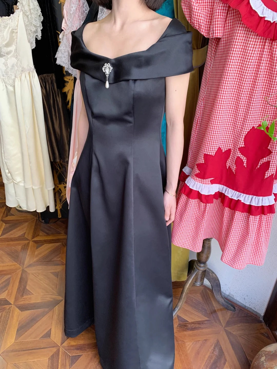 Vintage Black Off-the-Shoulder A-Line Satin Long Prom Dress Evening Dress P4821