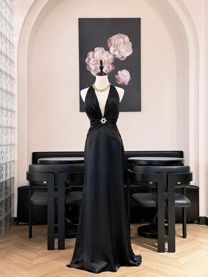 Simple Black Halter Neck Backless Satin Train Prom Dress Evening Dress P4828