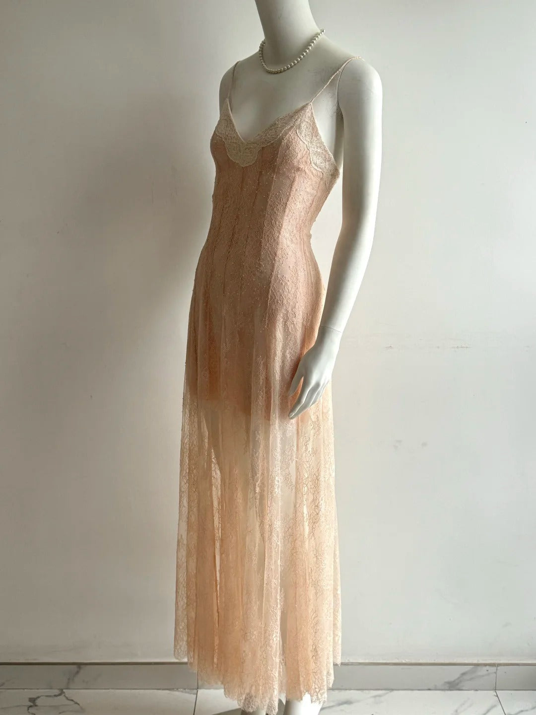 Elegant Pink V-Neck Spaghetti Strap Lace Long Prom Dress Evening Dress P4852