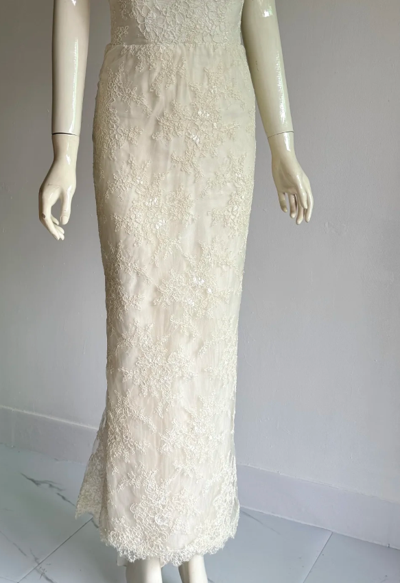 Elegant White Lace Hip-Wrapped Mermaid Long Prom Dress Evening Dress P4855