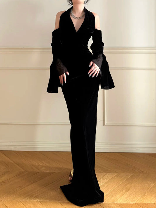 Vintage Elegant Black Halter Mermaid Velvet Long Prom Dress Evening Dress P4866