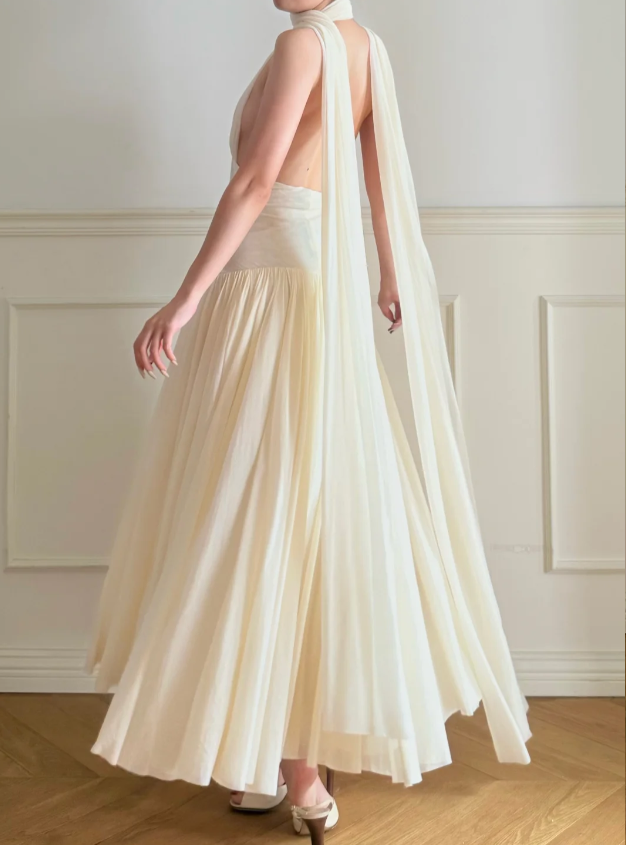 Elegant Off-White Halter V-Neck Backless Pleated Chiffon A-Line Long Prom Dress Evening Dress P4877