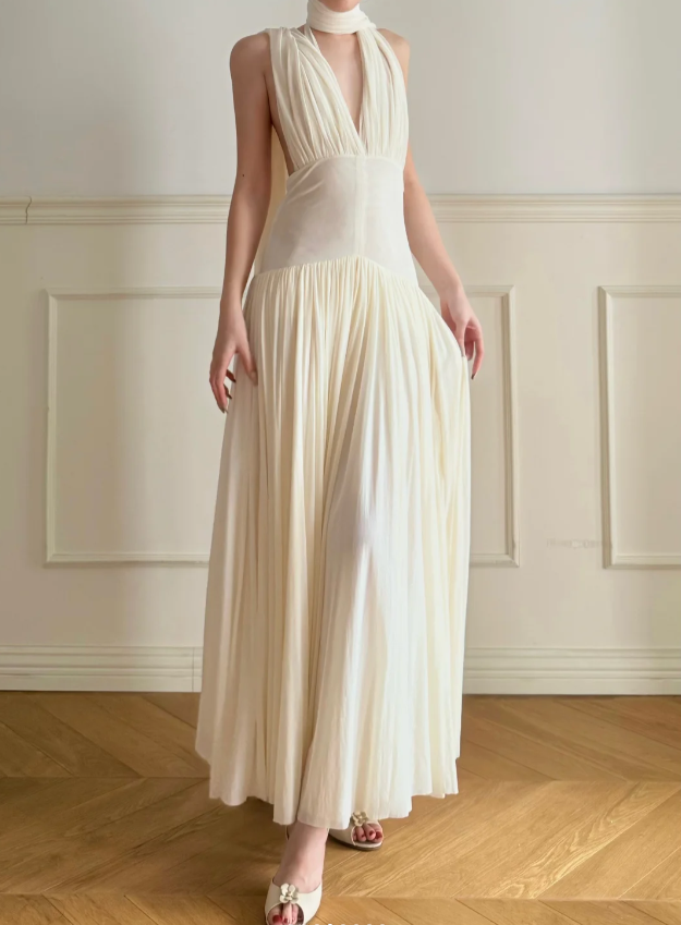 Elegant Off-White Halter V-Neck Backless Pleated Chiffon A-Line Long Prom Dress Evening Dress P4877