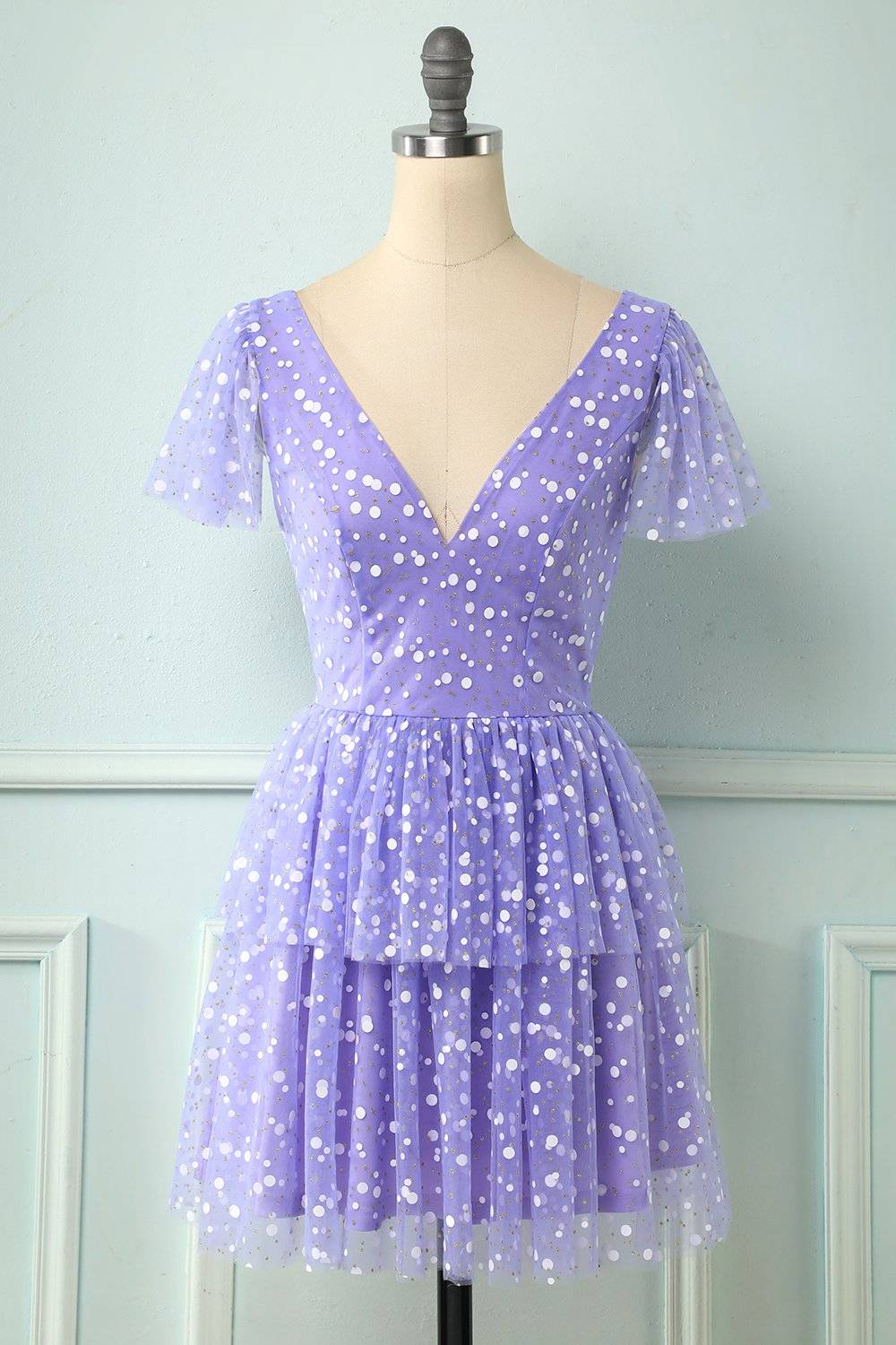 Lilac A-line V Neck Multi-Layers Mini Homecoming Dress with Dot
