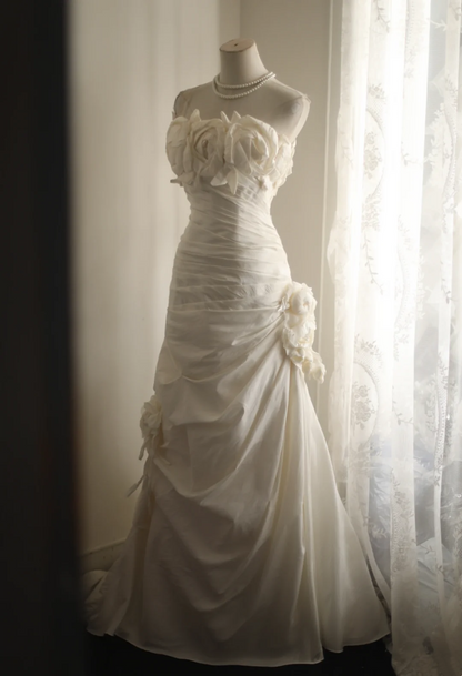 White strapless fitted waist vintage-style ball gown, evening gown gh7124