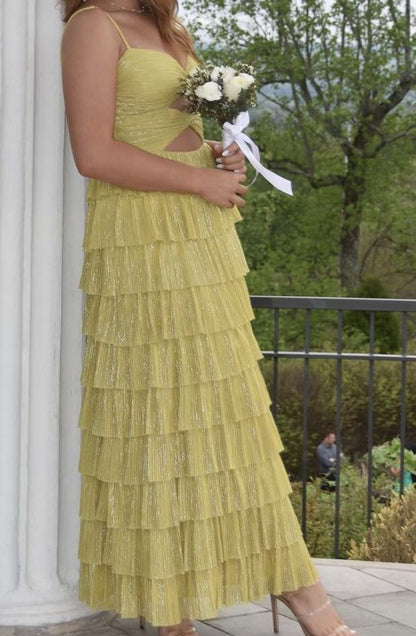 Yellow stylish elegant spaghetti straps long satin tiered ball gown formal evening dress party dress gh3655