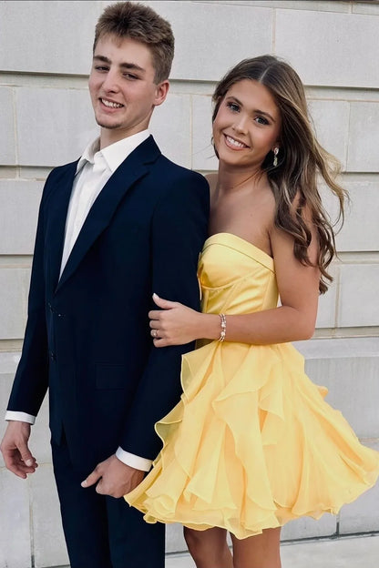 A-Line Strapless Chiffon Ruffle Short Party Homecoming Dress