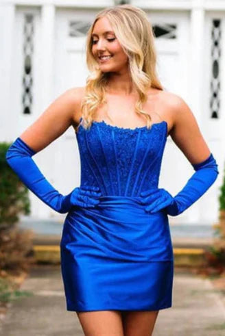Bateau Strapless Empire Satin Fitted Lace Appliques Homecoming Dress