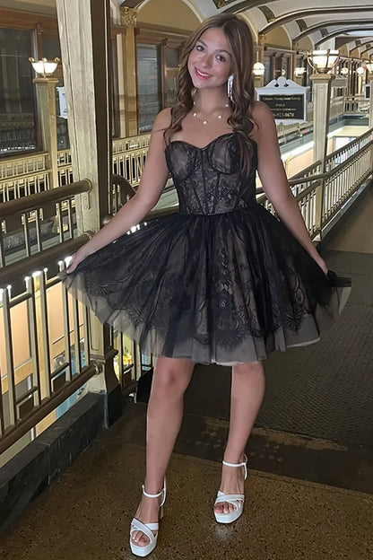 Black Lace A-Line Sweetheart Sleeveless Short Homecoming Dress